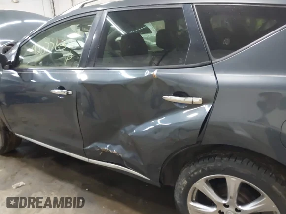 ✅ 2013 Nissan Murano SV • VIN: JN8AZ1MW8DW321094 • Lot: 42077637. Wystawiony na IAAI z przebiegiem 94 945 mil. Bezpłatny archiwum sprzedaży aukcyjnych z USA i szczegółowy raport historii pojazdu na DreamBid. Zdjęcie 6.