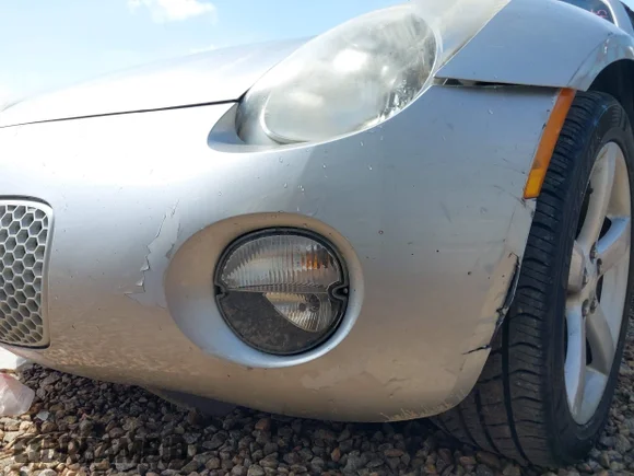 ✅ 2006 Pontiac Solstice • VIN: 1G2MB33B36Y000714 • Lot: 42125345. Wystawiony na IAAI z przebiegiem 101 845 mil. Bezpłatny archiwum sprzedaży aukcyjnych z USA i szczegółowy raport historii pojazdu na DreamBid. Zdjęcie 6.