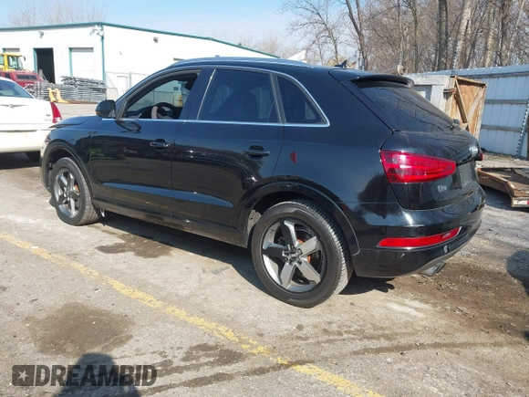 ✅ 2015 Audi Q3 Premium Plus • VIN: WA1EFCFS2FR011739 • Lot: 44746706. Wystawiony na IAAI z przebiegiem 145 276 mil. Bezpłatny archiwum sprzedaży aukcyjnych z USA i szczegółowy raport historii pojazdu na DreamBid. Zdjęcie 3.