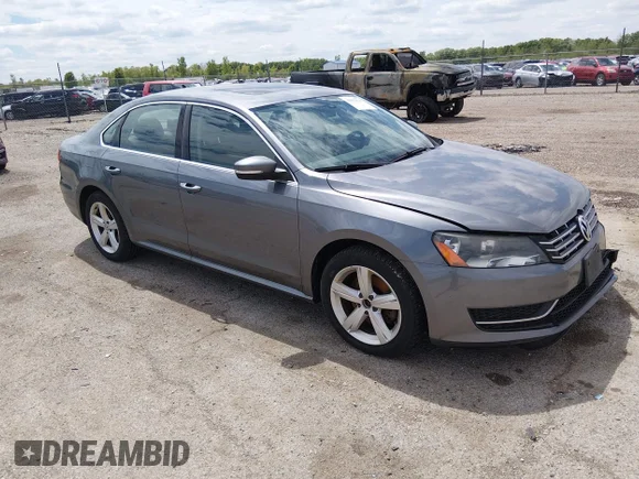✅ 2013 Volkswagen Passat SE • VIN: 1VWBN7A38DC009753 • Lot: 45053025. Listed on IAAI with 177,796 mi. Free auction sales archive from the USA and detailed vehicle history report at DreamBid. Image 1.