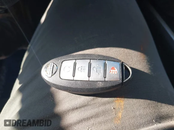 ✅ 2019 Nissan Pathfinder S • VIN: 5N1DR2MM3KC582110 • Лот: 44677682. Опубліковано раніше на IAAI з пробігом 120 959 миль. Безкоштовний доступ до архіву аукціонних продажів зі США та докладний звіт про історію автомобіля на DreamBid. Зображення 11.