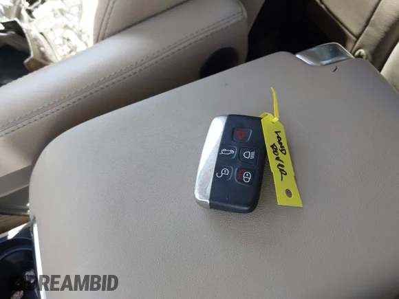 ✅ 2016 Land Rover LR4 HSE • VIN: SALAG2V63GA813046 • Lot: 45318555. Wystawiony na IAAI z przebiegiem 97 172 mil. Bezpłatny archiwum sprzedaży aukcyjnych z USA i szczegółowy raport historii pojazdu na DreamBid. Zdjęcie 11.