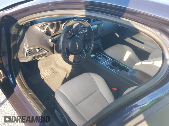 ✅ 2017 Jaguar XE 20d • VIN: SAJAR4BN9HA972679 • Лот: 43612463. Опубликован ранее на IAAI с пробегом 62 088 миль. Бесплатный доступ к архиву аукционных продаж из США и подробный отчёт об истории автомобиля на DreamBid. Изображение 5.
