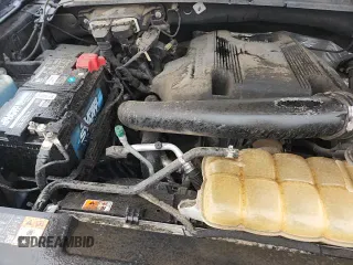 ✅ 2018 Ford Expedition XLT • VIN: 1FMJU1JT8JEA43895 • Lot: 81161255. Wystawiony na Copart z przebiegiem 127 689 mil. Bezpłatny archiwum sprzedaży aukcyjnych z USA i szczegółowy raport historii pojazdu na DreamBid. Zdjęcie 14.