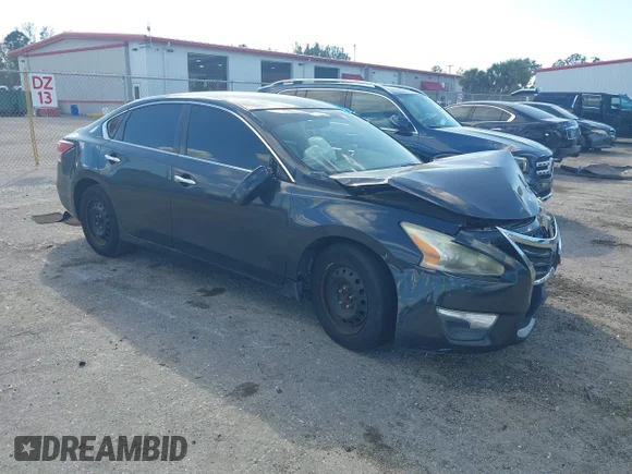✅ 2013 Nissan Altima S • VIN: 1N4AL3AP4DC902010 • Лот: 44278106. Опубліковано раніше на IAAI з пробігом 300 151 миль. Безкоштовний доступ до архіву аукціонних продажів зі США та докладний звіт про історію автомобіля на DreamBid. Зображення 1.
