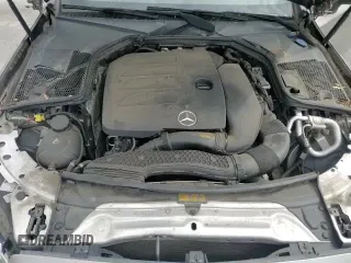 ✅ 2019 Mercedes-Benz C 300 • VIN: WDDWJ8DBXKF843906 • Лот: 81321115. Опубликован ранее на Copart с пробегом 73 238 миль. Бесплатный доступ к архиву аукционных продаж из США и подробный отчёт об истории автомобиля на DreamBid. Изображение 13.