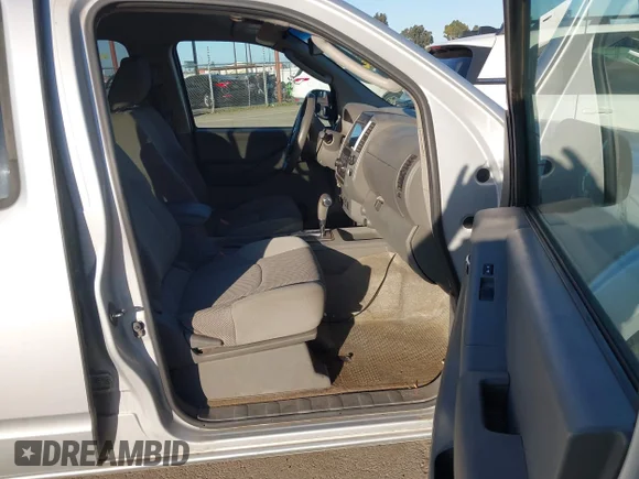 ✅ 2011 Nissan Frontier S • VIN: 1N6AD0EV4BC440802 • Лот: 44530258. Опубліковано раніше на IAAI з пробігом 174 506 миль. Безкоштовний доступ до архіву аукціонних продажів зі США та докладний звіт про історію автомобіля на DreamBid. Зображення 5.