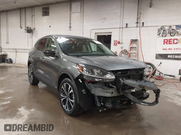 ✅ 2021 Ford Escape SE Hybrid • VIN: 1FMCU9BZ3MUB12433 • Лот: 44544087. Опубліковано раніше на IAAI з пробігом 52 703 миль. Безкоштовний доступ до архіву аукціонних продажів зі США та докладний звіт про історію автомобіля на DreamBid. Зображення 1.