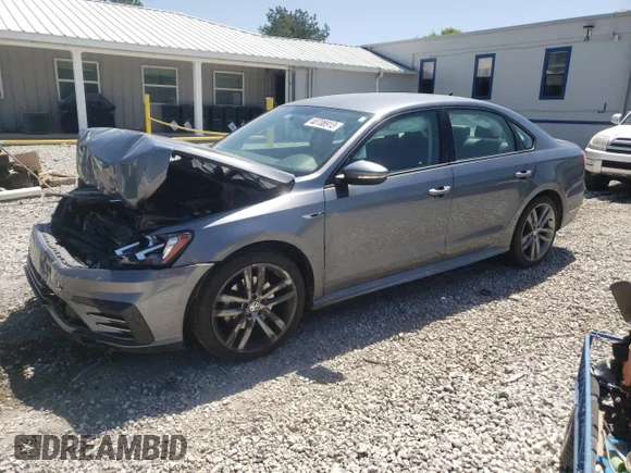 ✅ 2018 Volkswagen Passat S • VIN: 1VWAA7A39JC033269 • Lot: 48708913. Wystawiony na Copart z przebiegiem 75 282 mil. Bezpłatny archiwum sprzedaży aukcyjnych z USA i szczegółowy raport historii pojazdu na DreamBid. Zdjęcie 1.