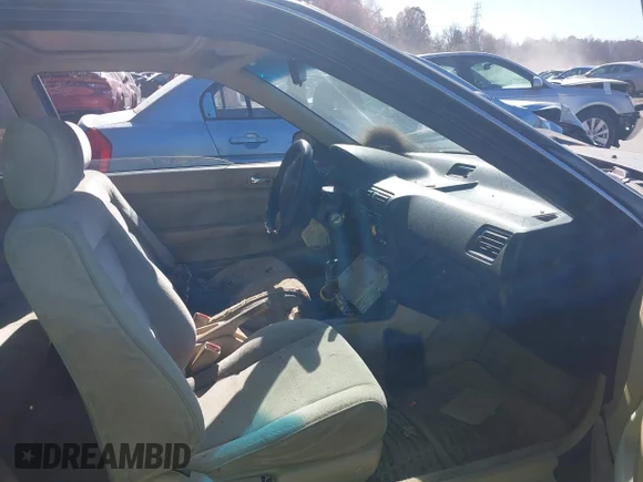 ✅ 1992 Honda Accord • VIN: 1HGCB7175NA001689 • Lot: 43661907. Wystawiony na IAAI z przebiegiem 491 463 mil. Bezpłatny archiwum sprzedaży aukcyjnych z USA i szczegółowy raport historii pojazdu na DreamBid. Zdjęcie 5.