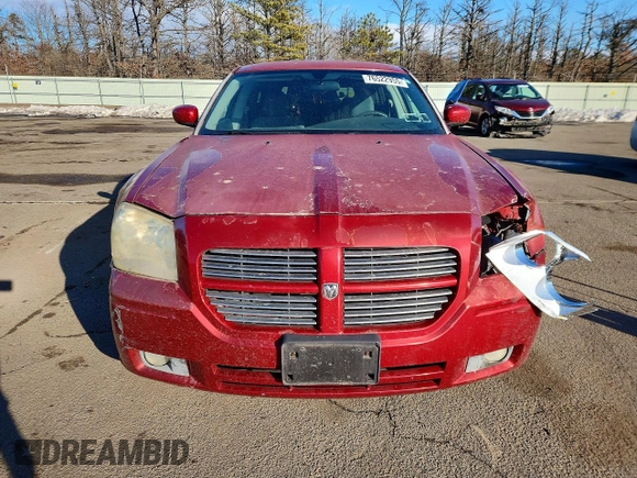 ✅ 2005 Dodge Magnum SE • VIN: 2D4FV48V55H671396 • Lot: 76522955. Wystawiony na Copart z przebiegiem 158 187 mil. Bezpłatny archiwum sprzedaży aukcyjnych z USA i szczegółowy raport historii pojazdu na DreamBid. Zdjęcie 5.