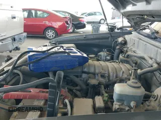 ✅ 2004 Toyota Tundra Limited • VIN: 5TBET38154S438276 • Lot: 42726116. Wystawiony na IAAI z przebiegiem 115 644 mil. Bezpłatny archiwum sprzedaży aukcyjnych z USA i szczegółowy raport historii pojazdu na DreamBid. Zdjęcie 19.