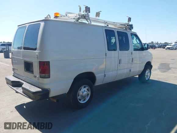✅ 2006 Ford Econoline Cargo • VIN: 1FTNE24LX6DA29465 • Lot: 45073682. Wystawiony na IAAI z przebiegiem 154 460 mil. Bezpłatny archiwum sprzedaży aukcyjnych z USA i szczegółowy raport historii pojazdu na DreamBid. Zdjęcie 4.