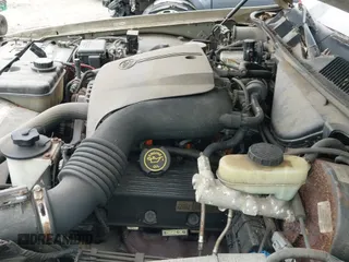 ✅ 1999 Ford Crown Victoria LX • VIN: 2FAFP74W4XX118339 • Lot: 42659932. Listed on IAAI with 118,440 mi. Free auction sales archive from the USA and detailed vehicle history report at DreamBid. Image 12.