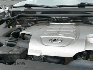 ✅ 2018 Lexus LX 570 • VIN: JTJHY7AX6J4265951 • Lot: 41919574. Wystawiony na IAAI z przebiegiem 59 314 mil. Bezpłatny archiwum sprzedaży aukcyjnych z USA i szczegółowy raport historii pojazdu na DreamBid. Zdjęcie 19.