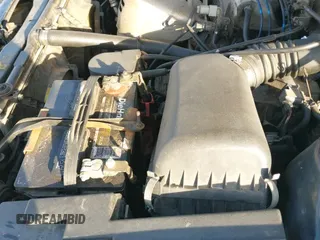 ✅ 1998 Toyota Camry LE • VIN: 4T1BG22K2WU859280 • Lot: 43644272. Listed on IAAI with 303,696 mi. Free auction sales archive from the USA and detailed vehicle history report at DreamBid. Image 19.