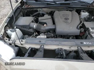 ✅ 2017 Toyota Tacoma SR5 • VIN: 5TFCZ5AN0HX097455 • Лот: 90335775. Опубликован ранее на Copart с пробегом 124 038 миль. Бесплатный доступ к архиву аукционных продаж из США и подробный отчёт об истории автомобиля на DreamBid. Изображение 14.