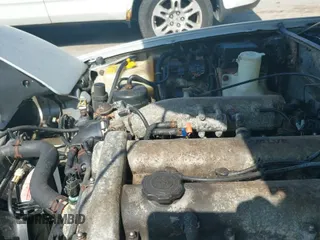 ✅ 1991 Mazda MX-5 Miata Special Edition • VIN: JM1NA3513M0200608 • Lot: 42692132. Wystawiony na IAAI z przebiegiem 284 167 mil. Bezpłatny archiwum sprzedaży aukcyjnych z USA i szczegółowy raport historii pojazdu na DreamBid. Zdjęcie 12.