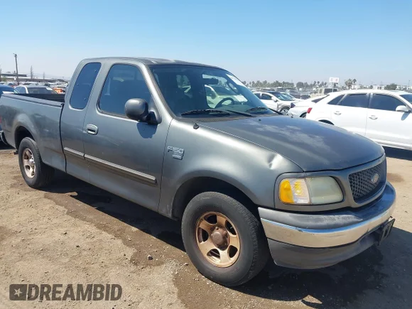 ✅ 2003 Ford F-150 XL • VIN: 1FTRX17LX3NB42162 • Лот: 44715514. Опубліковано раніше на IAAI з пробігом 189 316 миль. Безкоштовний доступ до архіву аукціонних продажів зі США та докладний звіт про історію автомобіля на DreamBid. Зображення 1.