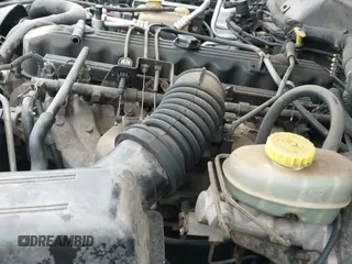 ✅ 1999 Jeep Cherokee Sport • VIN: 1J4FT68SXXL543773 • Lot: 43750806. Listed on IAAI with 248,224 mi. Free auction sales archive from the USA and detailed vehicle history report at DreamBid. Image 13.