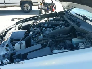 ✅ 2009 Lexus GS 350 • VIN: JTHBE96S090045975 • Lot: 41835210. Listed on IAAI with 195,661 mi. Free auction sales archive from the USA and detailed vehicle history report at DreamBid. Image 18.