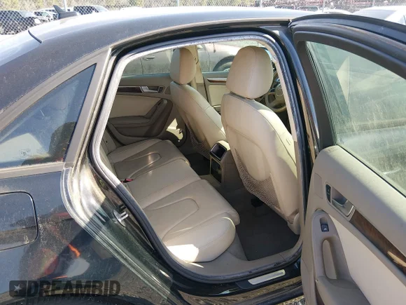 ✅ 2011 Audi A4 Premium • VIN: WAUAFAFL3BN005609 • Лот: 44334309. Опубліковано раніше на IAAI з пробігом 147 836 миль. Безкоштовний доступ до архіву аукціонних продажів зі США та докладний звіт про історію автомобіля на DreamBid. Зображення 8.