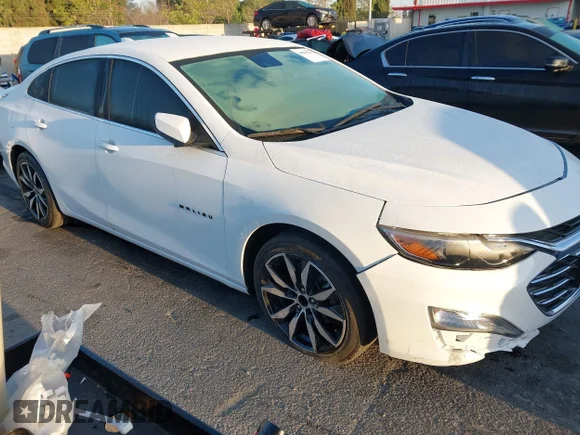 ✅ 2023 Chevrolet Malibu RS • VIN: 1G1ZG5ST9PF196351 • Lot: 44580244. Wystawiony na IAAI z przebiegiem 76 832 mil. Bezpłatny archiwum sprzedaży aukcyjnych z USA i szczegółowy raport historii pojazdu na DreamBid. Zdjęcie 1.