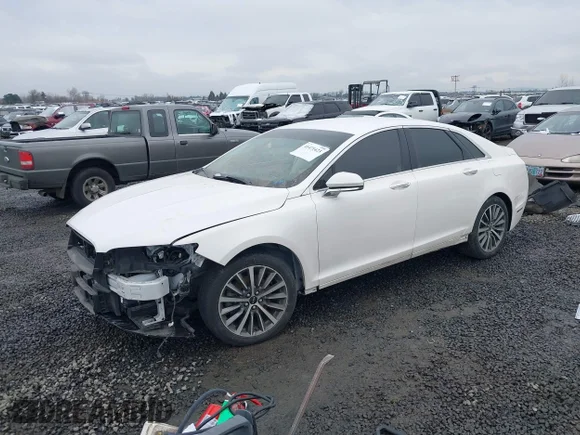 ✅ 2017 Lincoln MKZ Premiere • VIN: 3LN6L5A9XHR643569 • Lot: 41471423. Wystawiony na IAAI z przebiegiem 117 875 mil. Bezpłatny archiwum sprzedaży aukcyjnych z USA i szczegółowy raport historii pojazdu na DreamBid. Zdjęcie 2.