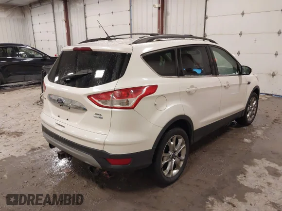 ✅ 2013 Ford Escape SEL • VIN: 1FMCU9H98DUB62493 • Lot: 44044865. Listed on IAAI with 149,300 mi. Free auction sales archive from the USA and detailed vehicle history report at DreamBid. Image 4.