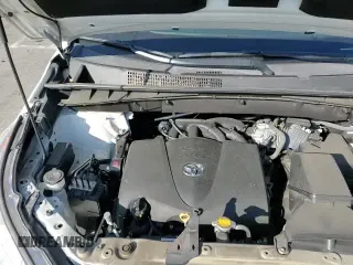 ✅ 2017 Toyota Highlander LE • VIN: 5TDZZRFH4HS211225 • Lot: 91137195. Wystawiony na Copart z przebiegiem 53 427 mil. Bezpłatny archiwum sprzedaży aukcyjnych z USA i szczegółowy raport historii pojazdu na DreamBid. Zdjęcie 16.