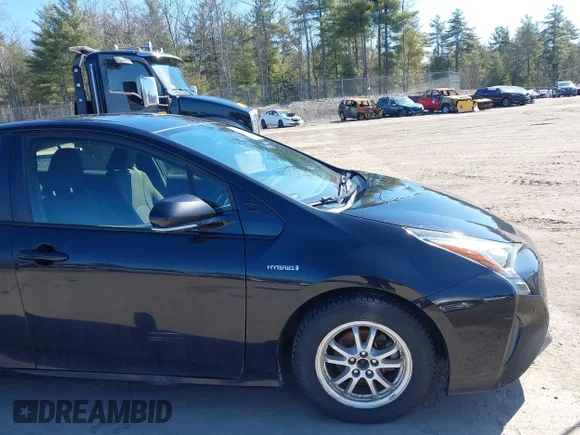 ✅ 2018 Toyota Prius Two • VIN: JTDKBRFU0J3070955 • Lot: 44835833. Wystawiony na IAAI z przebiegiem 204 661 mil. Bezpłatny archiwum sprzedaży aukcyjnych z USA i szczegółowy raport historii pojazdu na DreamBid. Zdjęcie 6.