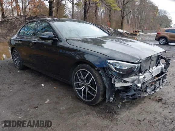 ✅ 2023 Mercedes-Benz E 350 • VIN: W1KZF8EBXPB169512 • Lot: 44524739. Listed on IAAI with 26,736 mi. Free auction sales archive from the USA and detailed vehicle history report at DreamBid. Image 1.