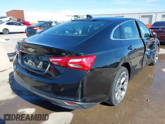 ✅ 2021 Chevrolet Malibu LT • VIN: 1G1ZD5ST0MF050635 • Lot: 44195831. Wystawiony na IAAI z przebiegiem 118 723 mil. Bezpłatny archiwum sprzedaży aukcyjnych z USA i szczegółowy raport historii pojazdu na DreamBid. Zdjęcie 4.