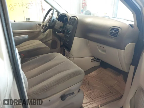 ✅ 2005 Dodge Caravan SE • VIN: 1D4GP24R35B331703 • Лот: 41604493. Опубліковано раніше на IAAI з пробігом 148 425 миль. Безкоштовний доступ до архіву аукціонних продажів зі США та докладний звіт про історію автомобіля на DreamBid. Зображення 5.
