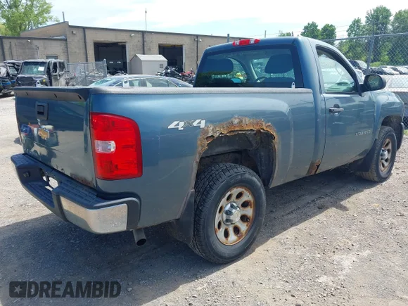 ✅ 2010 Chevrolet Silverado 1500 Work Truck • VIN: 1GCPKPEX1AZ194526 • Lot: 42594851. Wystawiony na IAAI z przebiegiem 88 753 mil. Bezpłatny archiwum sprzedaży aukcyjnych z USA i szczegółowy raport historii pojazdu na DreamBid. Zdjęcie 4.