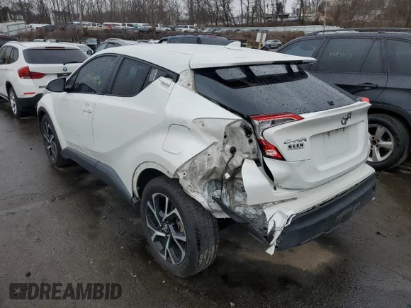 ✅ 2018 Toyota C-HR XLE • VIN: NMTKHMBX4JR024883 • Lot: 42757873. Wystawiony na Copart z przebiegiem 83 042 mil. Bezpłatny archiwum sprzedaży aukcyjnych z USA i szczegółowy raport historii pojazdu na DreamBid. Zdjęcie 2.