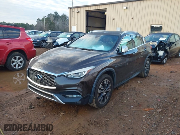 ✅ 2017 Infiniti QX30 Premium • VIN: SJKCH5CR8HA018097 • Lot: 44214545. Wystawiony na IAAI z przebiegiem 101 739 mil. Bezpłatny archiwum sprzedaży aukcyjnych z USA i szczegółowy raport historii pojazdu na DreamBid. Zdjęcie 2.