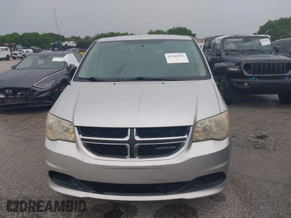 ✅ 2011 Dodge Grand Caravan Cargo • VIN: 2D4RN1AG5BR632840 • Lot: 42340302. Wystawiony na IAAI z przebiegiem 195 790 mil. Bezpłatny archiwum sprzedaży aukcyjnych z USA i szczegółowy raport historii pojazdu na DreamBid. Zdjęcie 6.