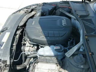 ✅ 2017 Audi A4 Premium Plus • VIN: WAULNAF40HN035471 • Лот: 42220167. Опубликован ранее на IAAI с пробегом 84 468 миль. Бесплатный доступ к архиву аукционных продаж из США и подробный отчёт об истории автомобиля на DreamBid. Изображение 17.