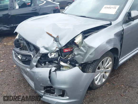 ✅ 2011 Subaru Legacy Limited • VIN: 4S3BMCJ69B3263848 • Лот: 42604739. Опубликован ранее на IAAI с пробегом 240 482 миль. Бесплатный доступ к архиву аукционных продаж из США и подробный отчёт об истории автомобиля на DreamBid. Изображение 6.
