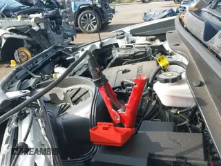 ✅ 2022 Buick Encore GX Select • VIN: KL4MMDSL7NB020997 • Lot: 42660010. Wystawiony na IAAI z przebiegiem 26 613 mil. Bezpłatny archiwum sprzedaży aukcyjnych z USA i szczegółowy raport historii pojazdu na DreamBid. Zdjęcie 19.