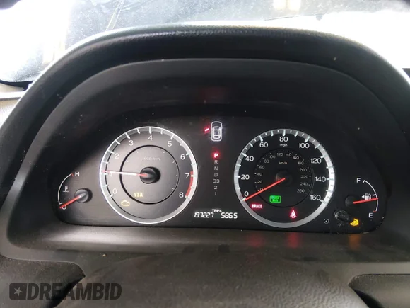 ✅ 2010 Honda Accord EX-L • VIN: 1HGCP3F82AA013255 • Lot: 45212235. Wystawiony na IAAI z przebiegiem 197 227 mil. Bezpłatny archiwum sprzedaży aukcyjnych z USA i szczegółowy raport historii pojazdu na DreamBid. Zdjęcie 7.