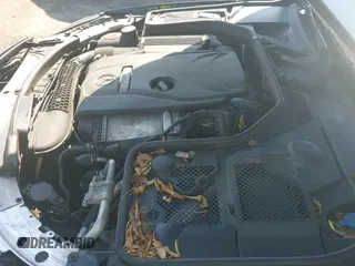 ✅ 2015 Mercedes-Benz C 300 • VIN: 55SWF4JB4FU046665 • Лот: 42940724. Опубликован ранее на IAAI с пробегом 127 801 миль. Бесплатный доступ к архиву аукционных продаж из США и подробный отчёт об истории автомобиля на DreamBid. Изображение 24.