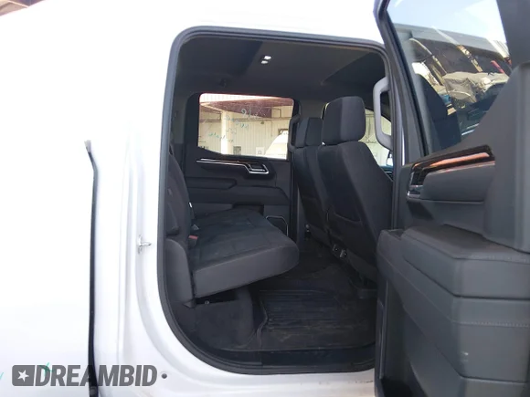 ✅ 2026 GMC Sierra 1500 Elevation • VIN: 1GTPUCEKXTZ160031 • Lot: 44857278. Wystawiony na IAAI z przebiegiem 2 804 mil. Bezpłatny archiwum sprzedaży aukcyjnych z USA i szczegółowy raport historii pojazdu na DreamBid. Zdjęcie 8.