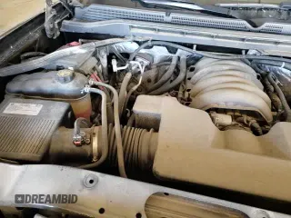 ✅ 2017 GMC Sierra 1500 Denali • VIN: 3GTU2PEJ6HG469932 • Lot: 90586535. Wystawiony na Copart z przebiegiem 61 619 mil. Bezpłatny archiwum sprzedaży aukcyjnych z USA i szczegółowy raport historii pojazdu na DreamBid. Zdjęcie 14.