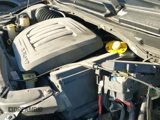 ✅ 2015 Chrysler Town & Country Touring L • VIN: 2C4RC1CG3FR525890 • Lot: 43356681. Listed on IAAI with 114,053 mi. Free auction sales archive from the USA and detailed vehicle history report at DreamBid. Image 19.