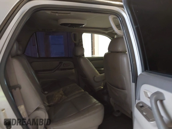 ✅ 2001 Toyota Sequoia Limited • VIN: 5TDBT48A21S004330 • Lot: 43706396. Wystawiony na IAAI z przebiegiem 233 359 mil. Bezpłatny archiwum sprzedaży aukcyjnych z USA i szczegółowy raport historii pojazdu na DreamBid. Zdjęcie 8.