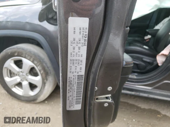 ✅ 2020 Jeep Compass Latitude • VIN: 3C4NJDBB7LT137677 • Лот: 60410672. Опубликован ранее на Copart с пробегом Не указан. Бесплатный доступ к архиву аукционных продаж из США и подробный отчёт об истории автомобиля на DreamBid. Изображение 10.