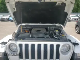 ✅ 2022 Jeep Wrangler Unlimited Sahara • VIN: 1C4HJXEN3NW254044 • Lot: 62903905. Listed on Copart with 37,842 mi. Free auction sales archive from the USA and detailed vehicle history report at DreamBid. Image 14.