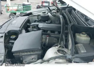 ✅ 2004 BMW X3 2.5i • VIN: WBXPA73424WB27974 • Lot: 43762563. Wystawiony na IAAI z przebiegiem 137 364 mil. Bezpłatny archiwum sprzedaży aukcyjnych z USA i szczegółowy raport historii pojazdu na DreamBid. Zdjęcie 12.